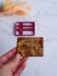 Emporte pièce bonne fête maman - Super Beescuits