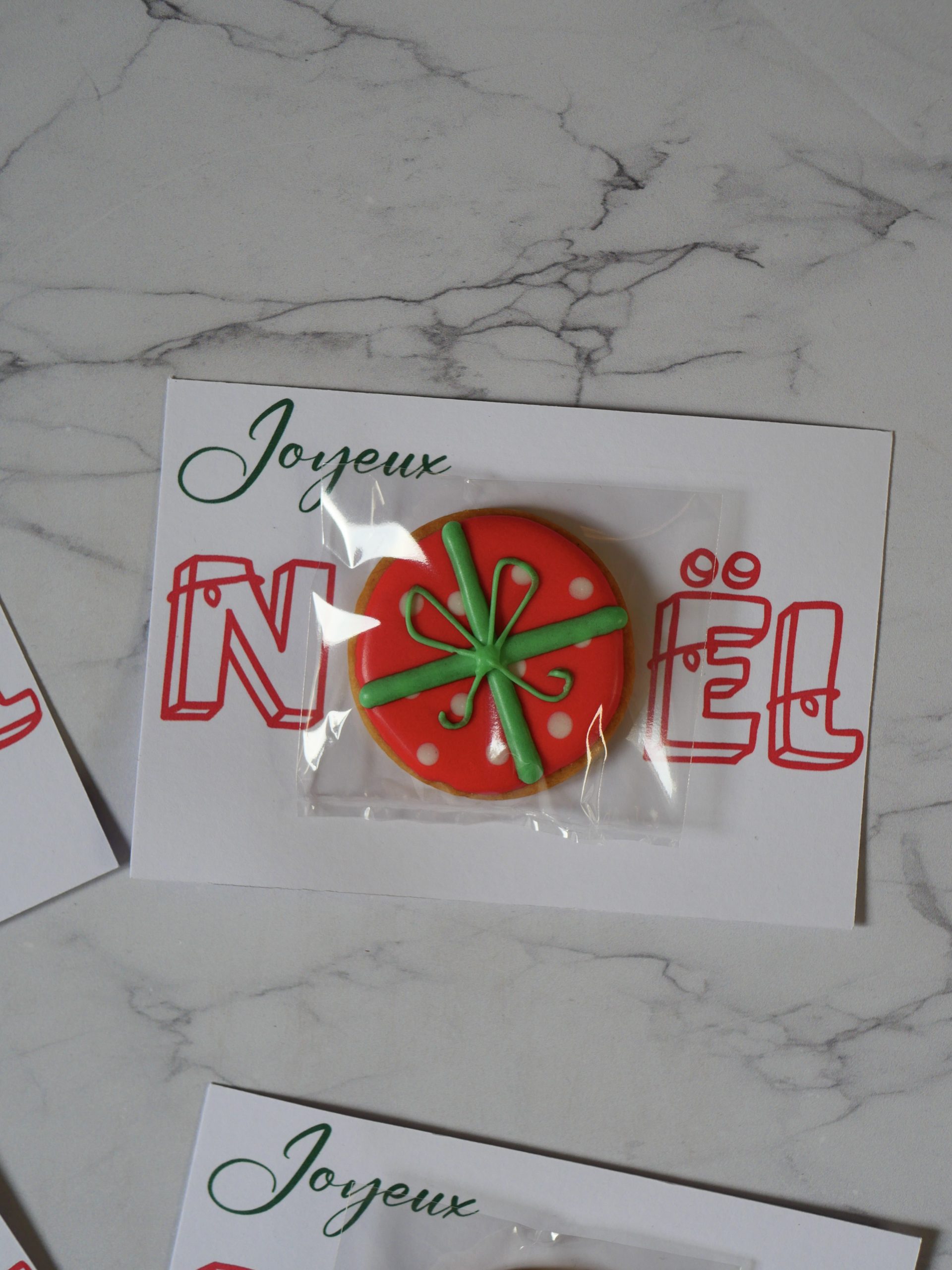 carte-joyeux-noel-cadeau carte-joyeux-noel-cadeau