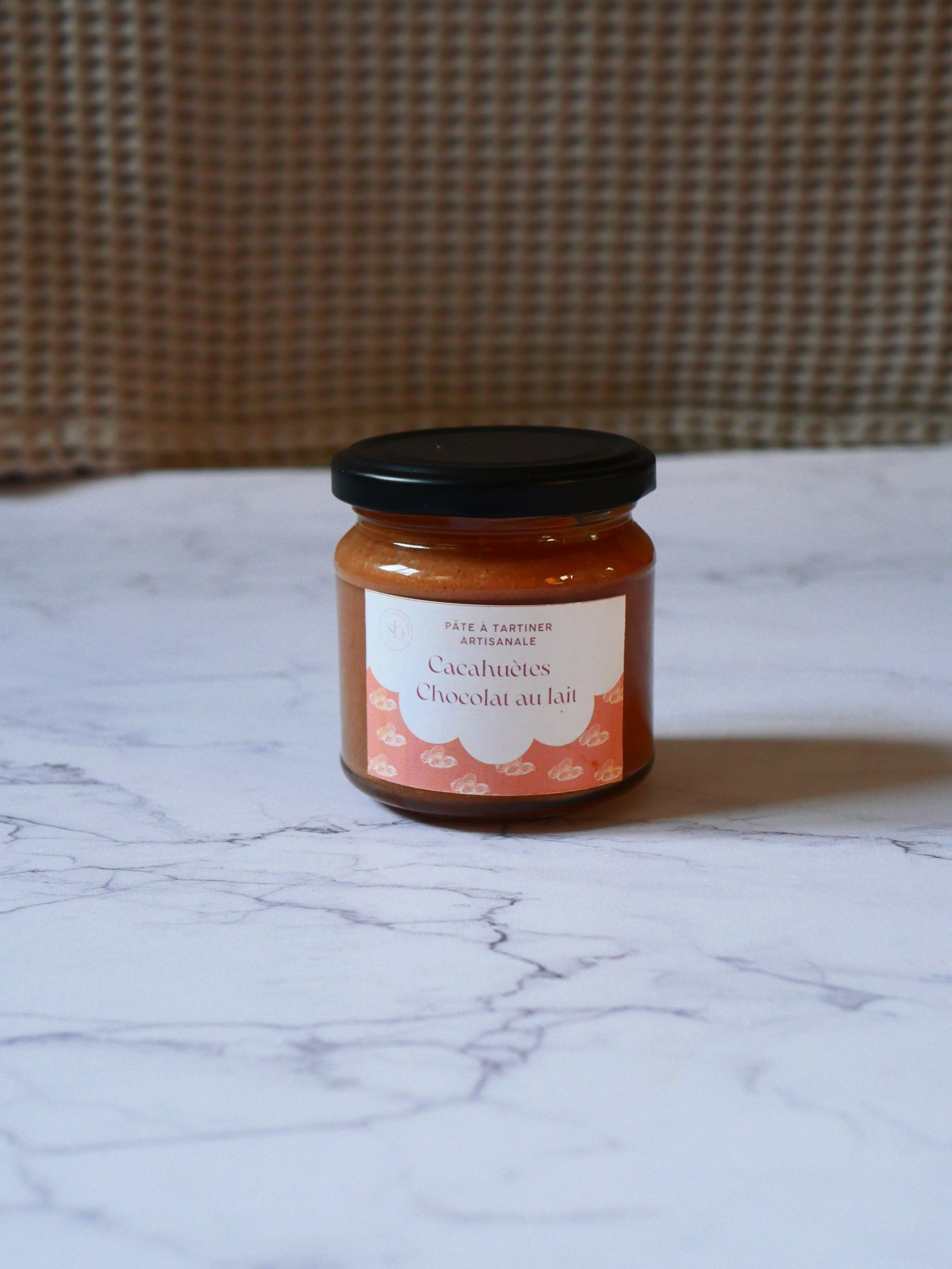 pot-pate-a-tartiner-cacahuetes Pâte à tartiner cacahuètes chocolat au lait - super beescuits